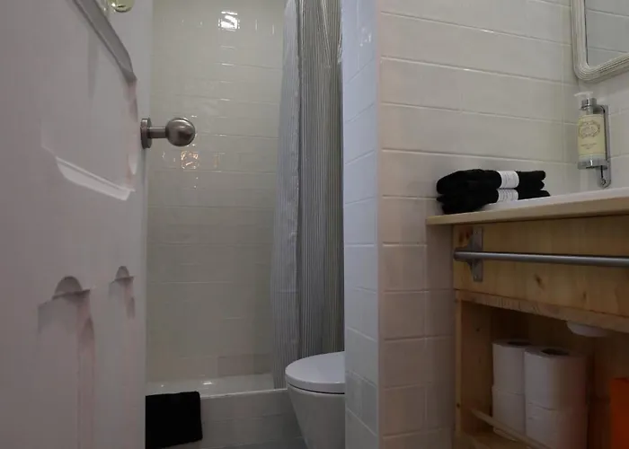 Apartment Giraffe House