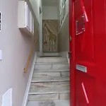 Giraffe House Apartment Lisbon